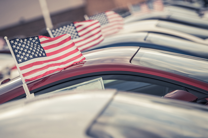 Samochody z flagą USA